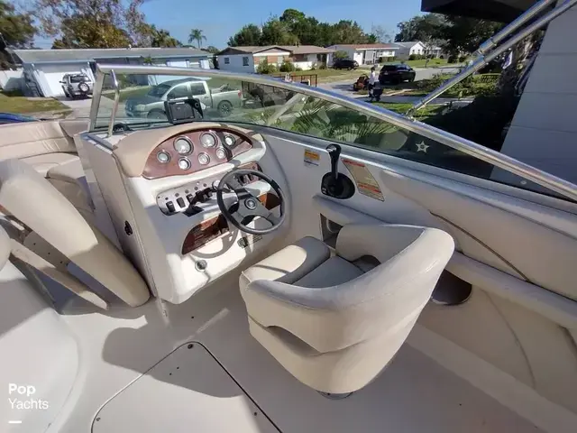 Sea Ray 260 Signature