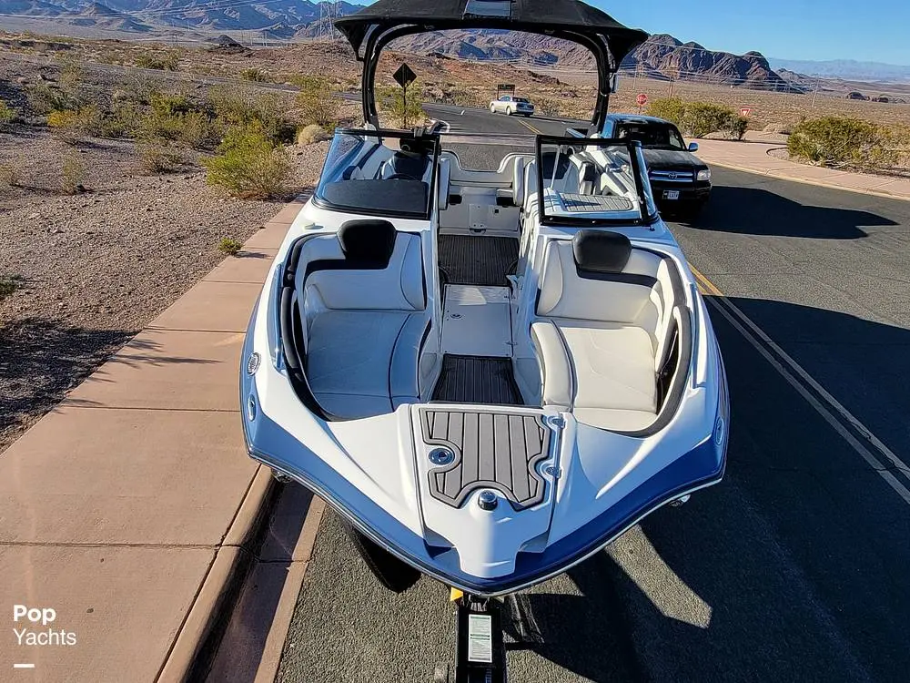 2018 Yamaha 242 s limited e series