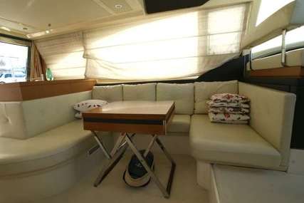 Ferretti Yachts 470