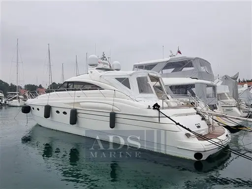 2003 Princess v65