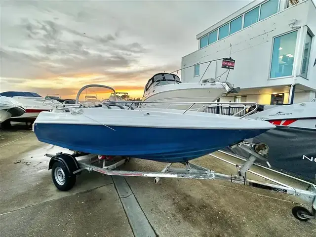 Quicksilver 500 Commander