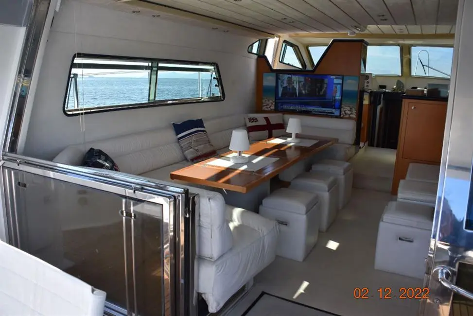 1991 Ferretti 58