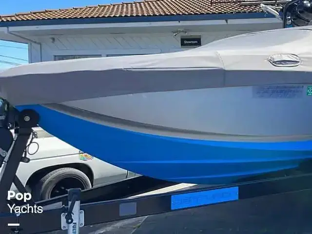 Centurion Boats VI22