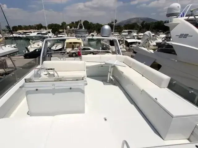 Ferretti Yachts 58s