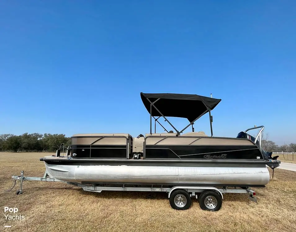 2019 Misty Harbor 2285 cs biscayne bay