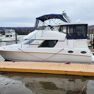 1997 Silverton 372 Motor Yacht