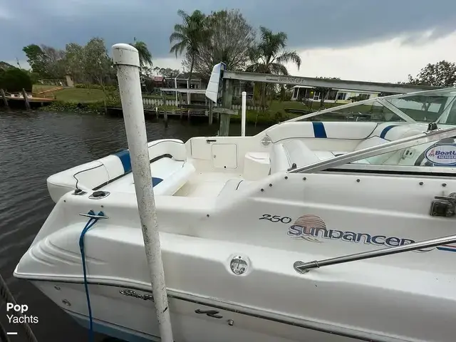 Sea Ray 250 Sundancer