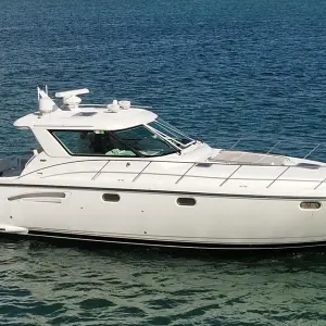 2005 Tiara 4400 Sovran