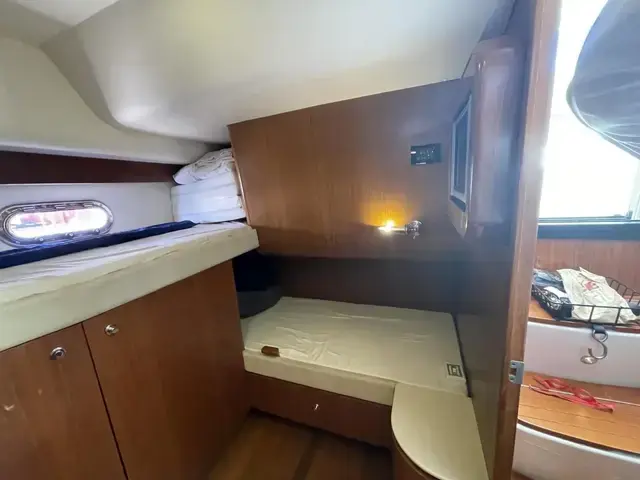 Tiara Yachts 4400 Sovran