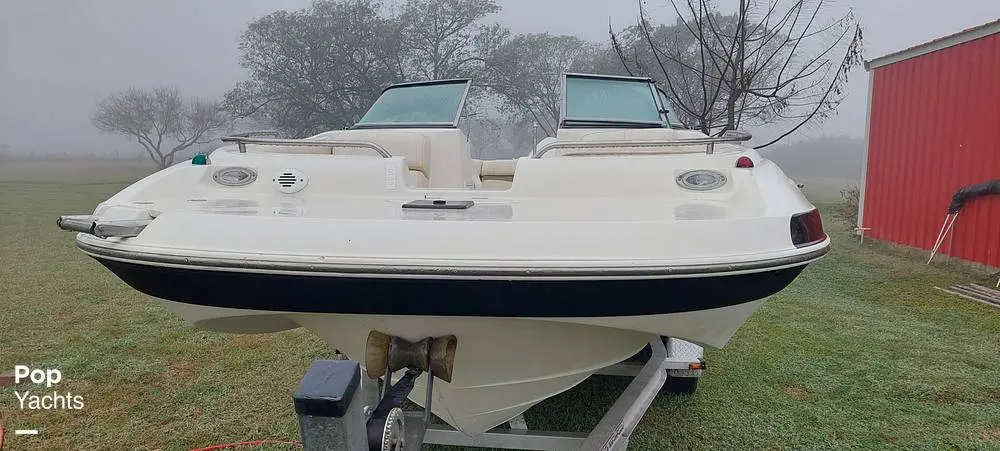 2005 Nauticstar 210