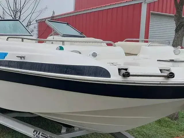 Nauticstar 210