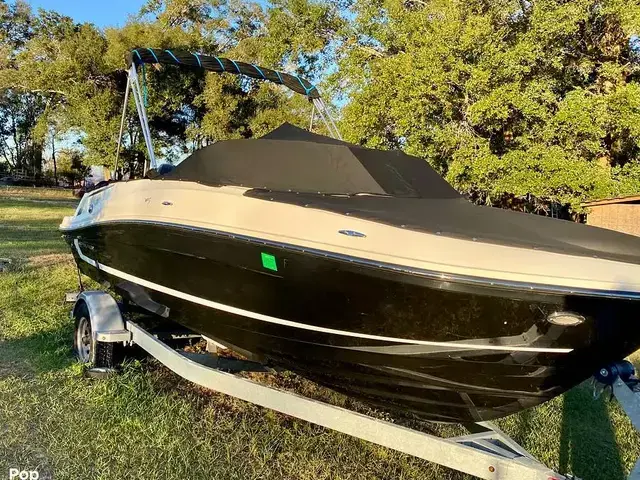 Bayliner Vr5