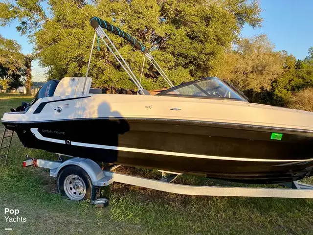 Bayliner Vr5