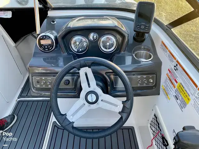 Bayliner Vr5