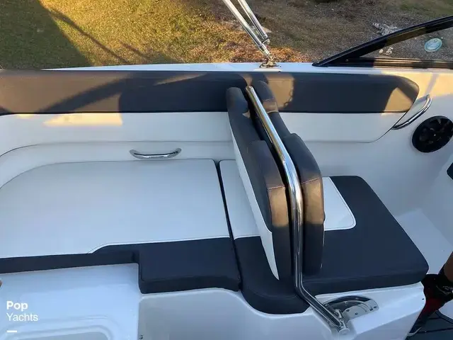 Bayliner Vr5