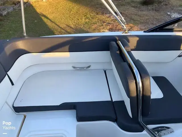 Bayliner Vr5