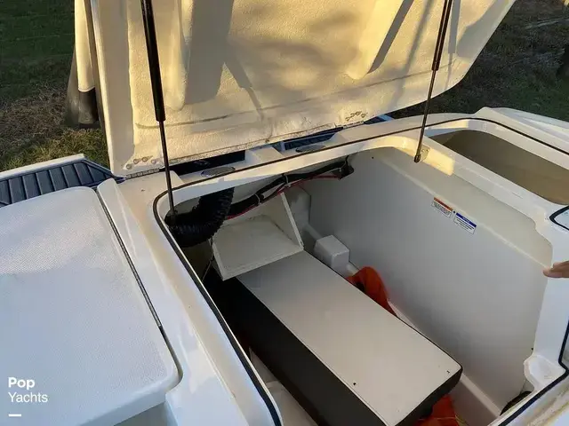 Bayliner Vr5