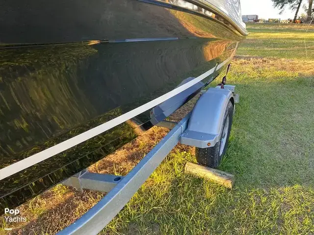 Bayliner Vr5