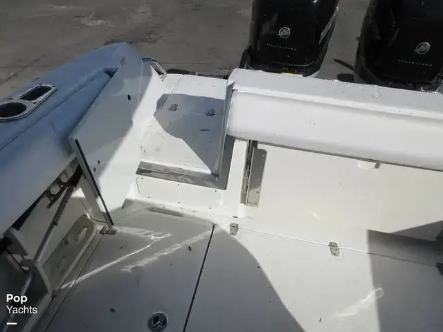 Boston Whaler 280 Outrage