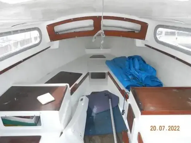 Classic Yacht 20 Daysailer