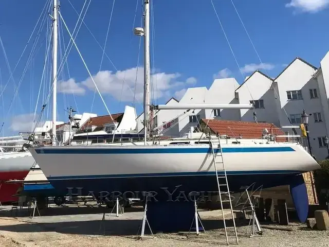 Sweden Yachts 390