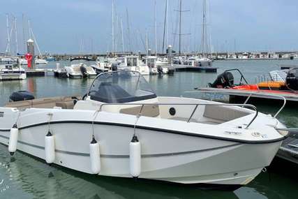 Quicksilver Activ 755 Open