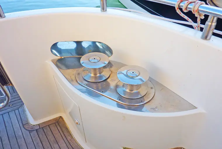 1999 Azimut 58 flybridge