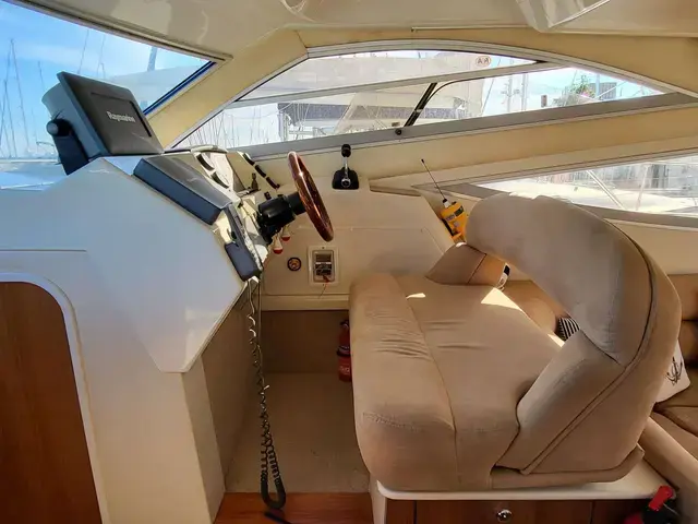 Sealine F 34