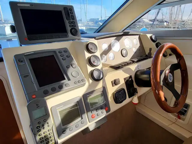 Sealine F 34