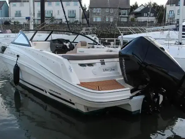 Bayliner VR6 Cuddy OB