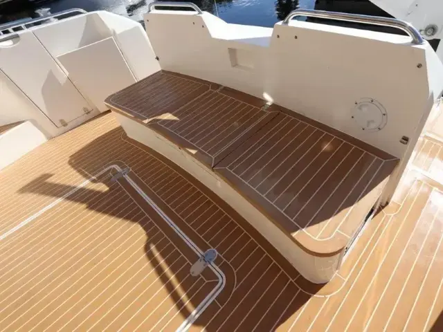 Fairline Squadron 59