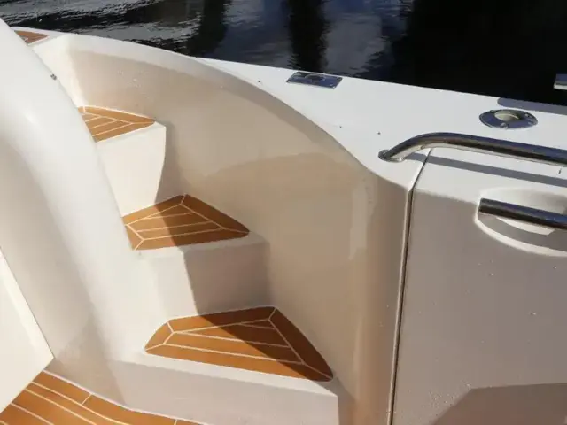 Fairline Squadron 59