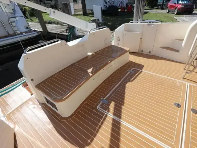 Fairline Squadron 59