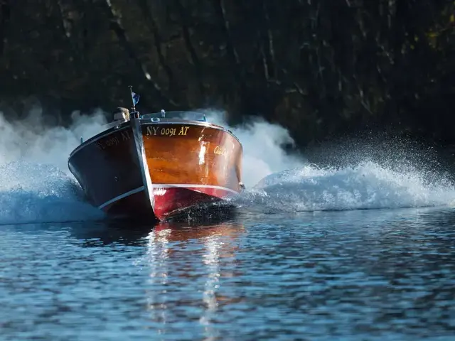 Chris-Craft Sportsman Deluxe