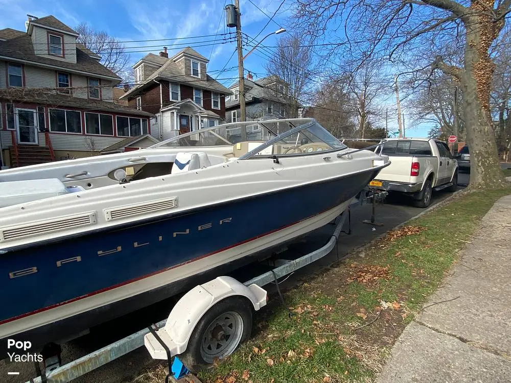 2004 Bayliner 210 classic cuddy