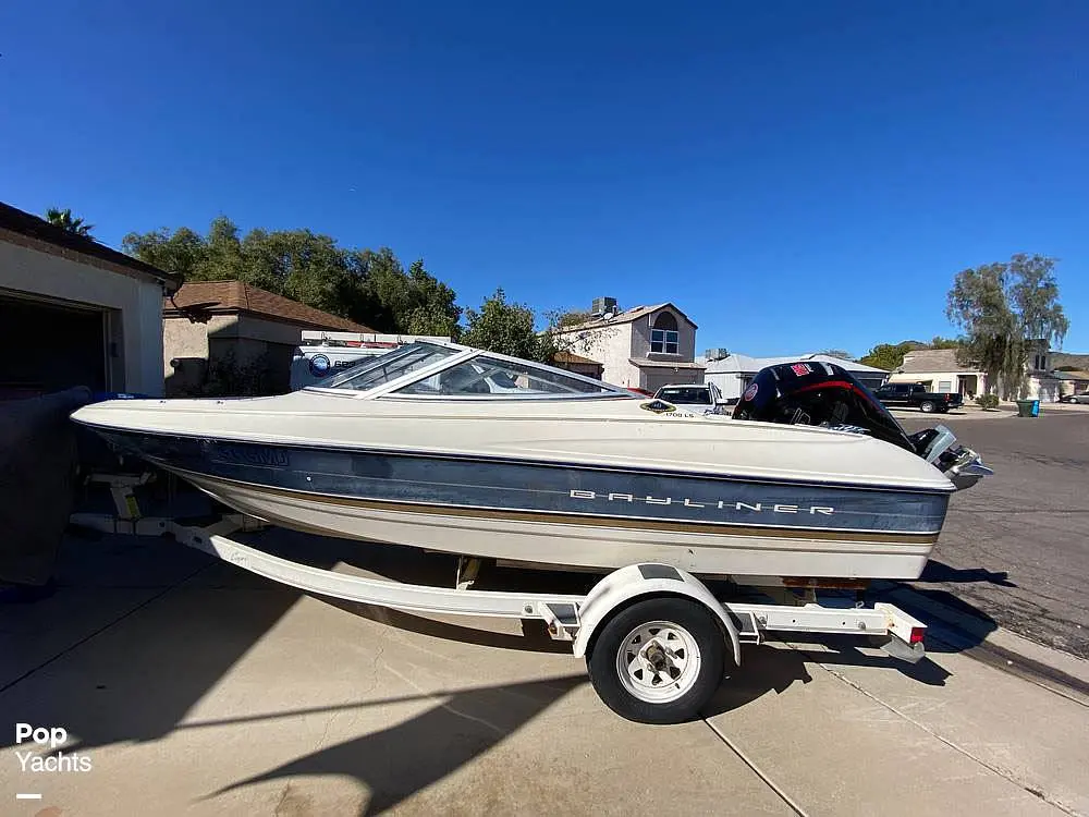 1996 Bayliner 1700 ls