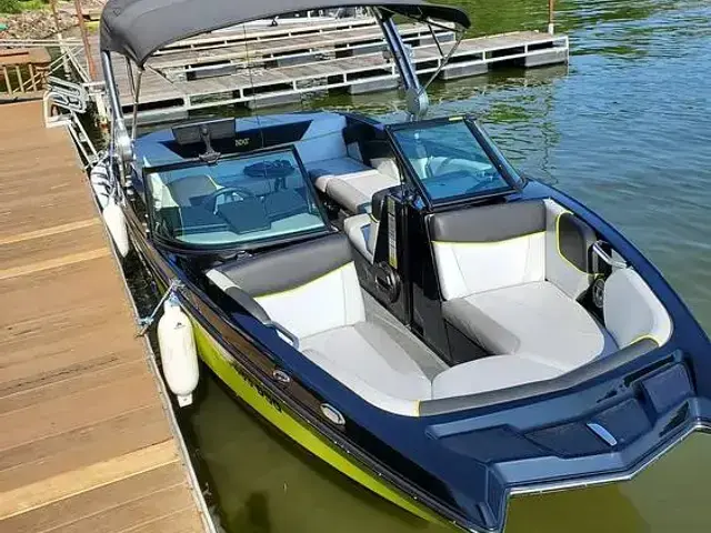 Mastercraft Nxt 22