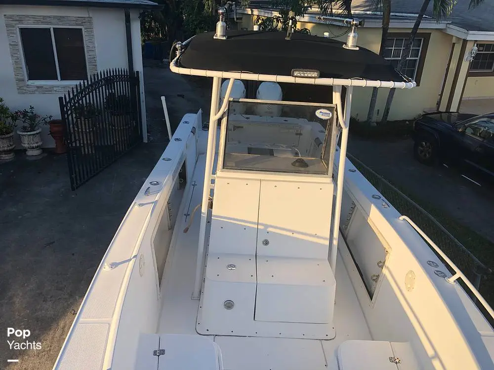 2003 Mako 282 center console