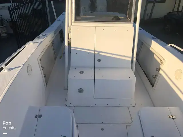 Mako 282 Center Console