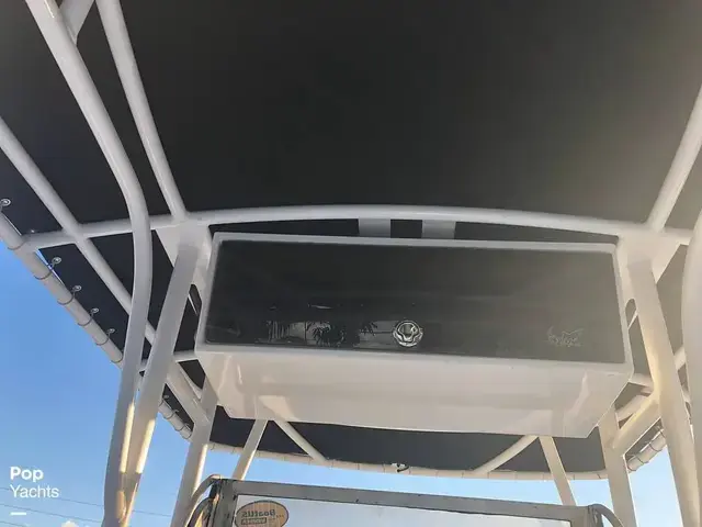 Mako 282 Center Console