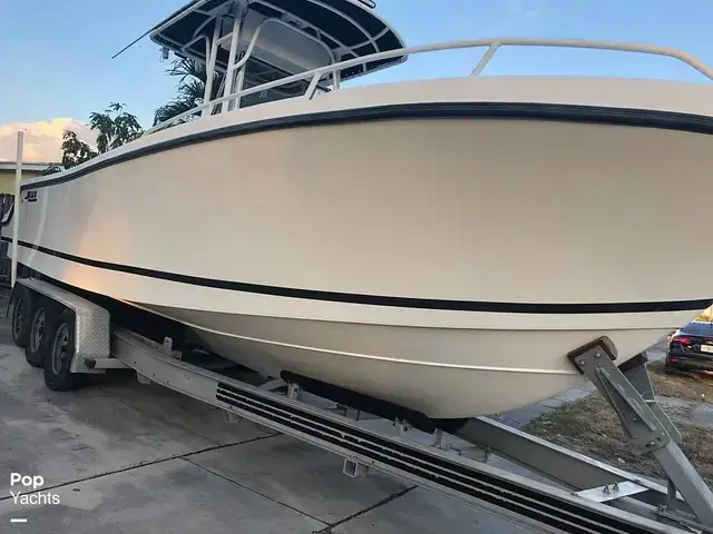 Mako 282 Center Console