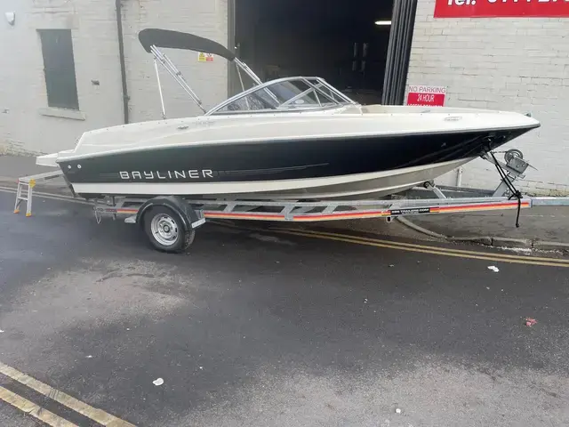 Bayliner 175 Bowrider