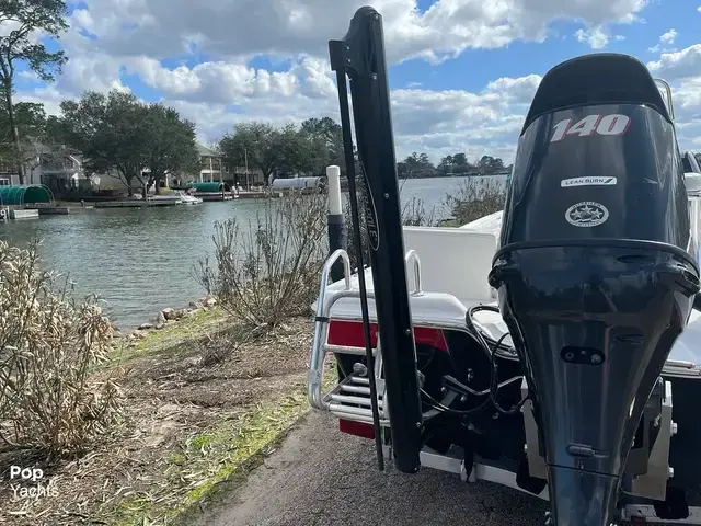 Blue Wave Boats 2000 Pure Bay