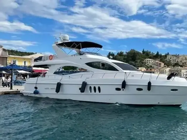 Majesty 66 Flybridge