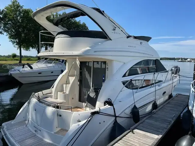 Meridian 341 Flybridge