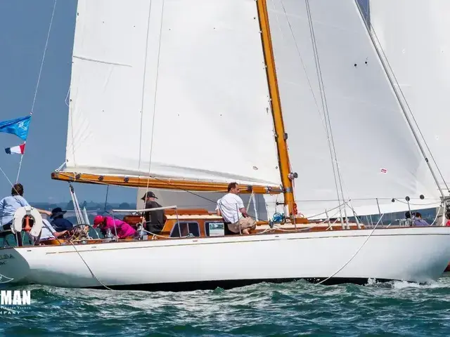 Camper & Nicholson Bermudian Sloop