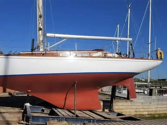 Mcgruer 38 ft Classic Sloop