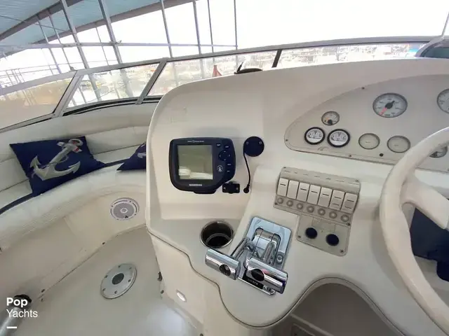 Cruisers Yachts 3850 Espirit