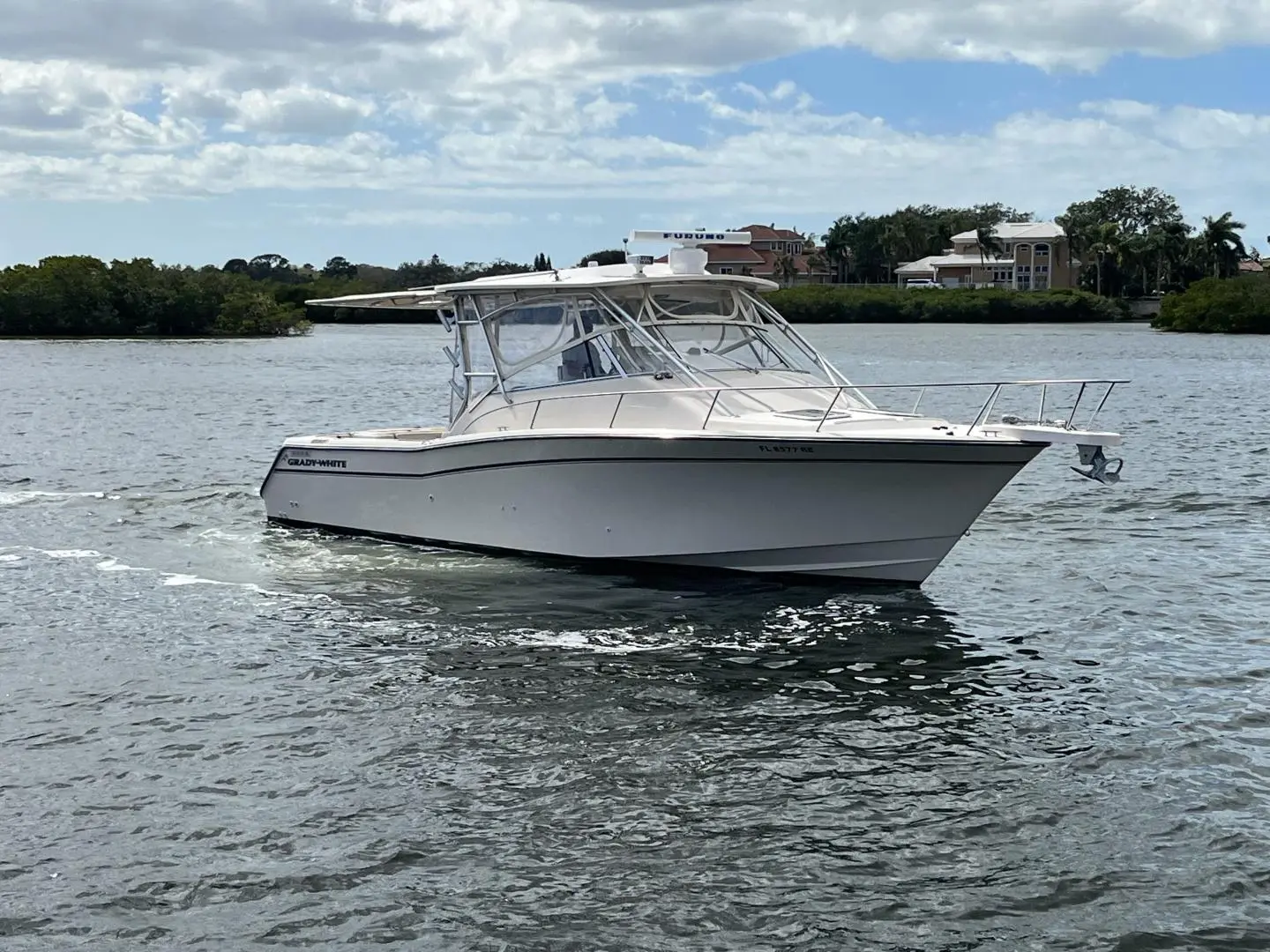 2005 Fisher 330 express