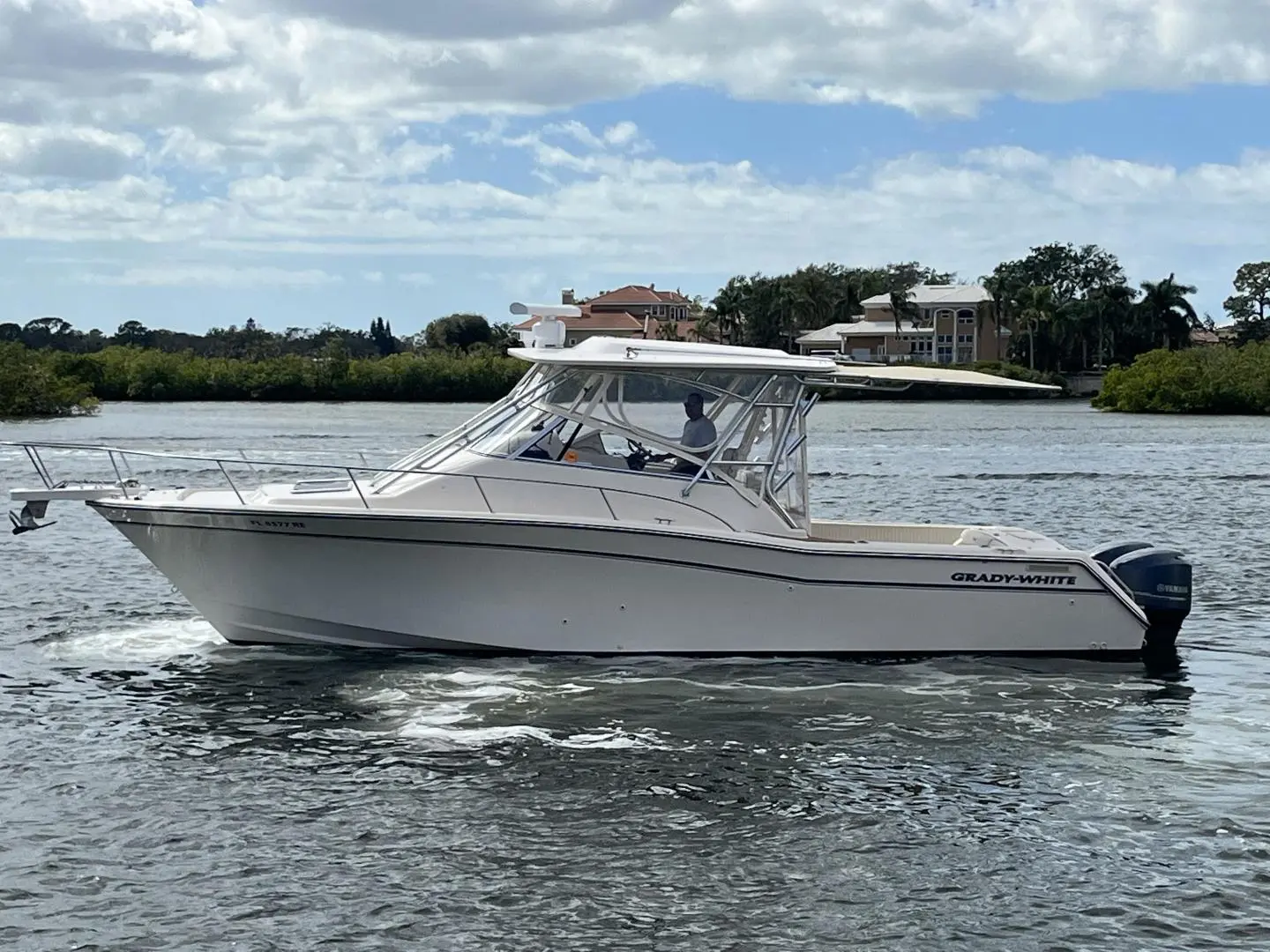 2005 Fisher 330 express